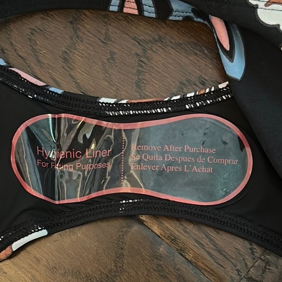 NWT TORY BURCH Hopewell Off-the-Shoulder Ruffle Swim Top + Hipster Bottom-SM - Picture 14 of 14